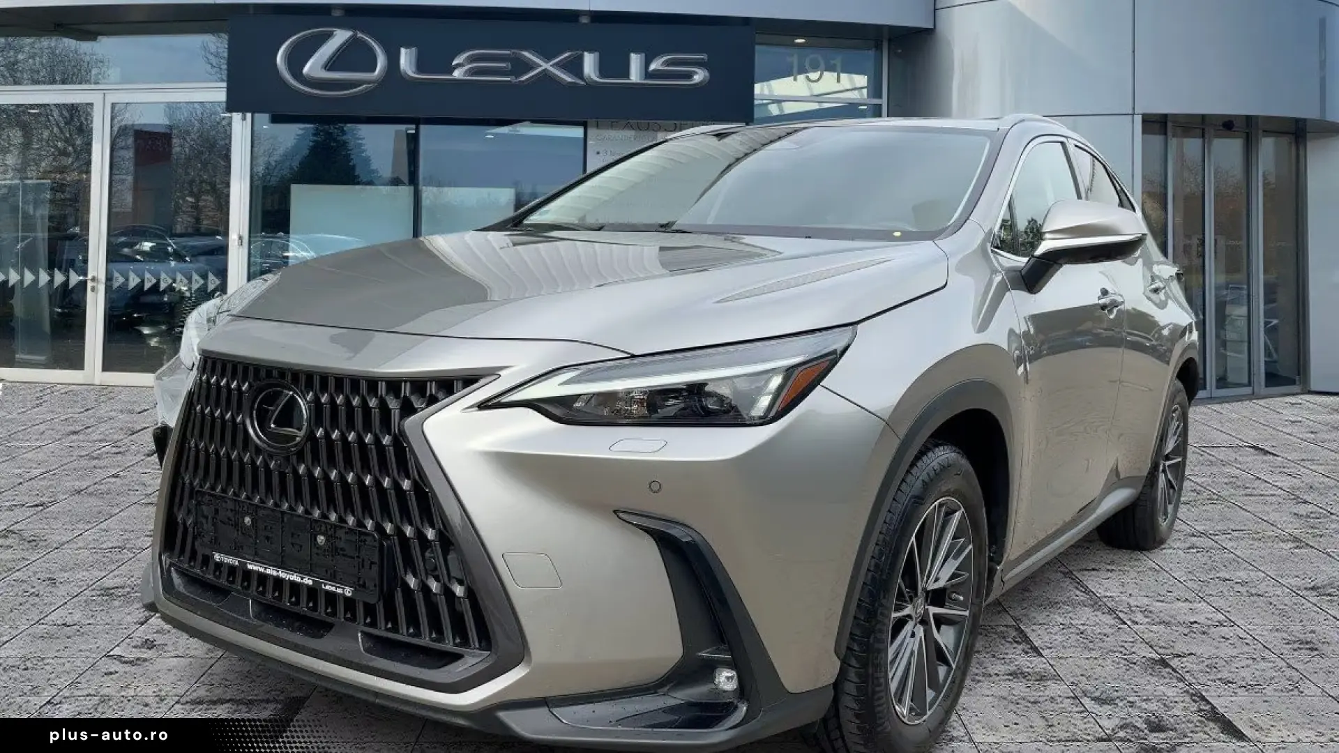 Lexus NX 350h Executive Line AHK HUD SeatMemory Navi