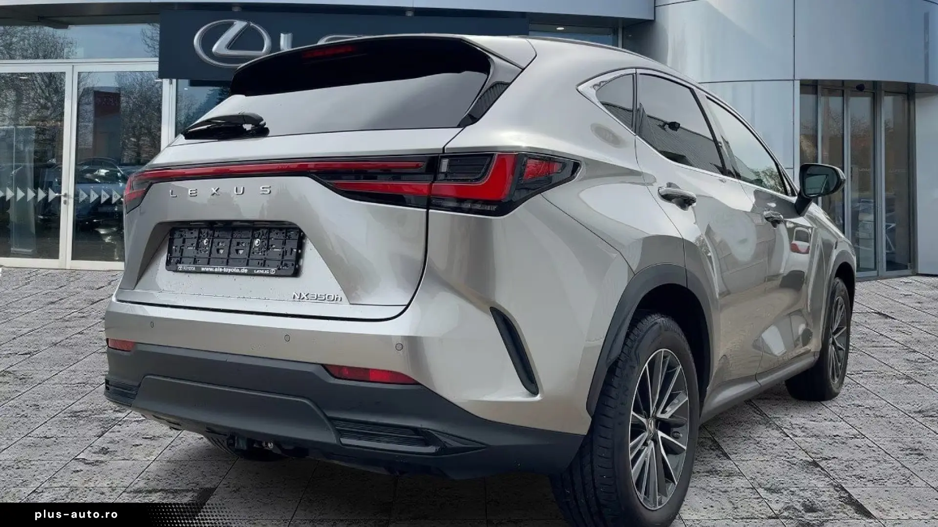 Lexus NX 350h Executive Line AHK HUD SeatMemory Navi