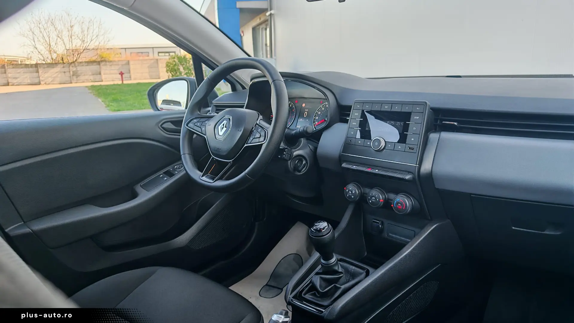 Renault Clio V Authentic (09.2023 Doar 15.358 km !