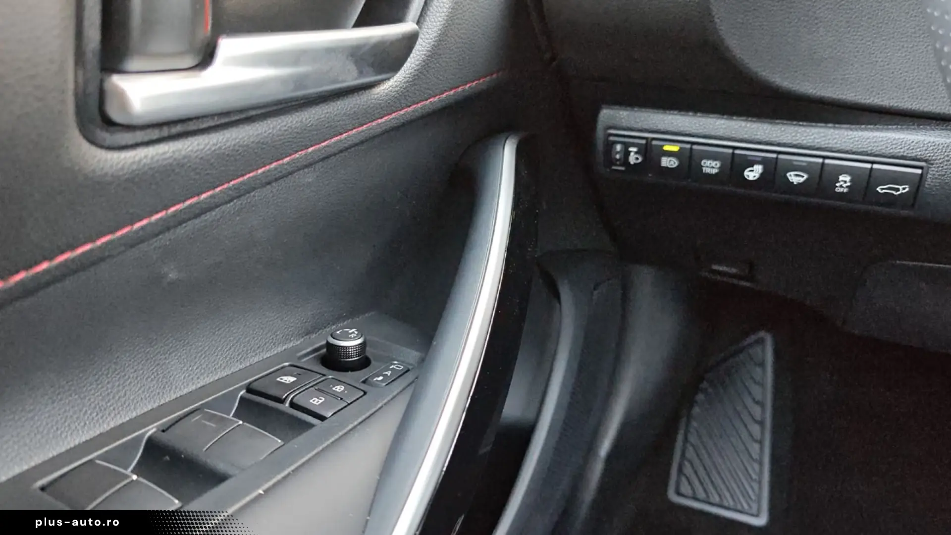 Toyota Corolla Touring Sports 2.0 Hybrid GR Sport