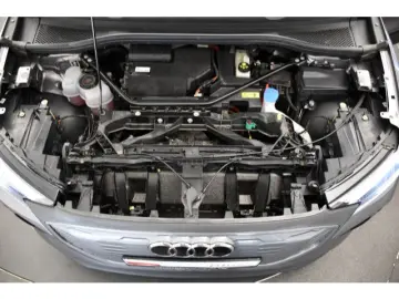 AUDI Q4 35 e-tron Sportback LED