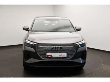 AUDI Q4 35 e-tron Sportback LED