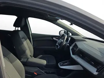 AUDI Q4 e-tron 35 Navi LED PDC Virtual Audi Connect