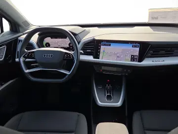AUDI Q4 e-tron 35 Navi LED PDC Virtual Audi Connect