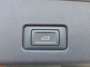 AUDI Q4 e-tron 35 Navi LED PDC Virtual Audi Connect
