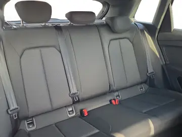 AUDI Q4 e-tron 35 Navi LED PDC Virtual Audi Connect