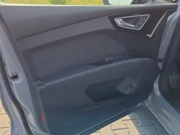 AUDI Q4 e-tron 35 Navi LED PDC Virtual Audi Connect