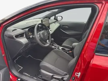 Toyota Corolla 2.0 Hybrid TS Lounge Edition