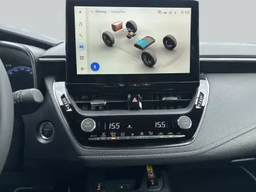 Toyota Corolla 2.0 Hybrid TS Lounge Edition