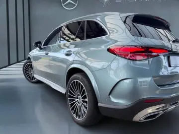 MERCEDES-BENZ GLC 200 4M AMG  20''  Pano  …