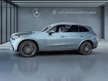 MERCEDES-BENZ GLC 200 4M AMG  20''  Pano  …