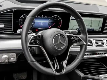 MERCEDES-BENZ GLE 450 d 4M Cp AMG-Sport Pano AHK Sit…
