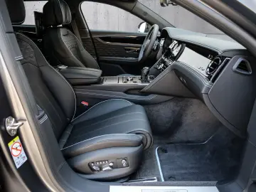 BENTLEY Flying Spur Speed Rear Entertainment  Dark Chrom