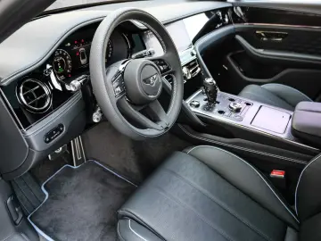 BENTLEY Flying Spur Speed Rear Entertainment  Dark Chrom