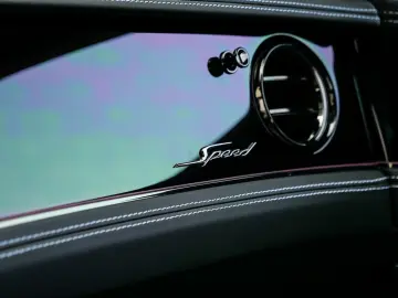 BENTLEY Flying Spur Speed Rear Entertainment  Dark Chrom