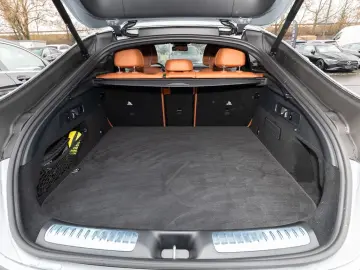 MERCEDES-BENZ GLC 200 4M Coupé Avantgarde  AHK Navi LED 360