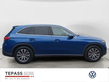 MERCEDES-BENZ GLC 200 Avantgarde AHK PANO ADVANCEDPLUS