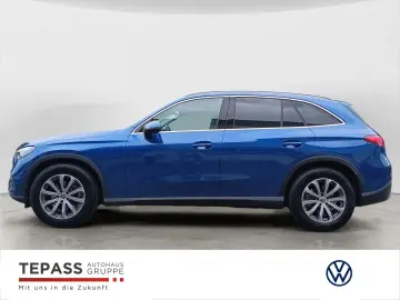MERCEDES-BENZ GLC 200 Avantgarde AHK PANO ADVANCEDPLUS