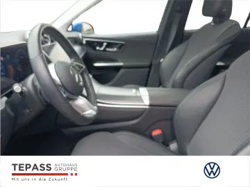 MERCEDES-BENZ GLC 200 Avantgarde AHK PANO ADVANCEDPLUS