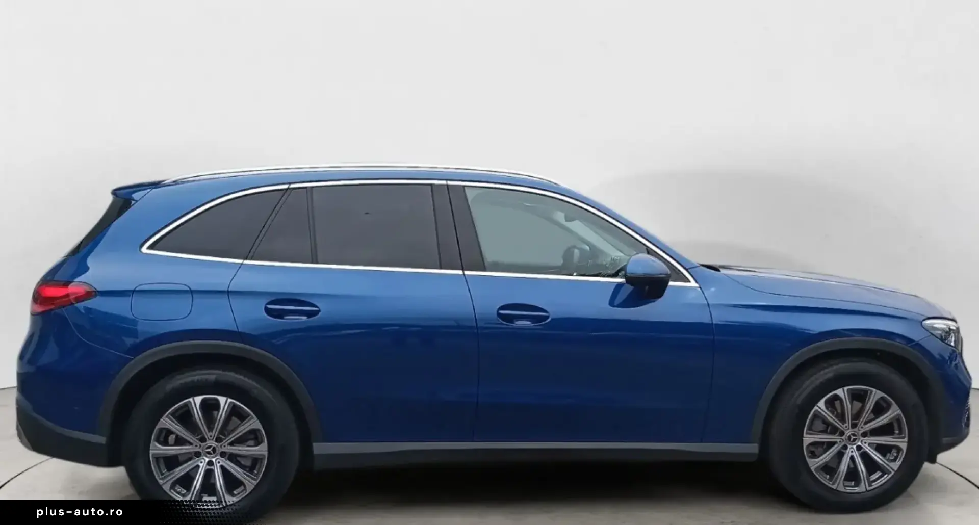 MERCEDES-BENZ GLC 200 Avantgarde AHK PANO ADVANCEDPLUS