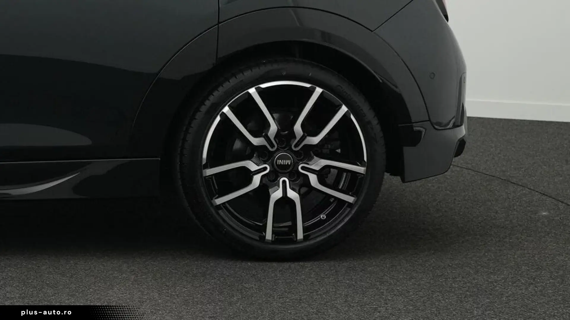 MINI Cooper S John Cooper Works Trim