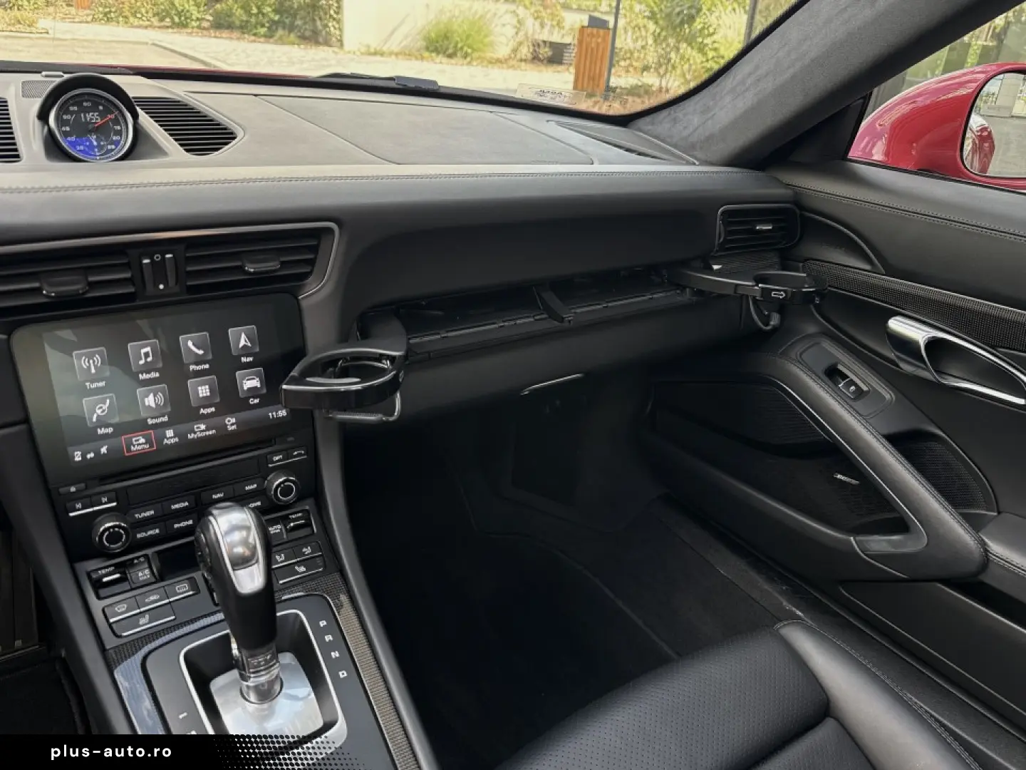 Porsche 911 GTS 2018 450cp