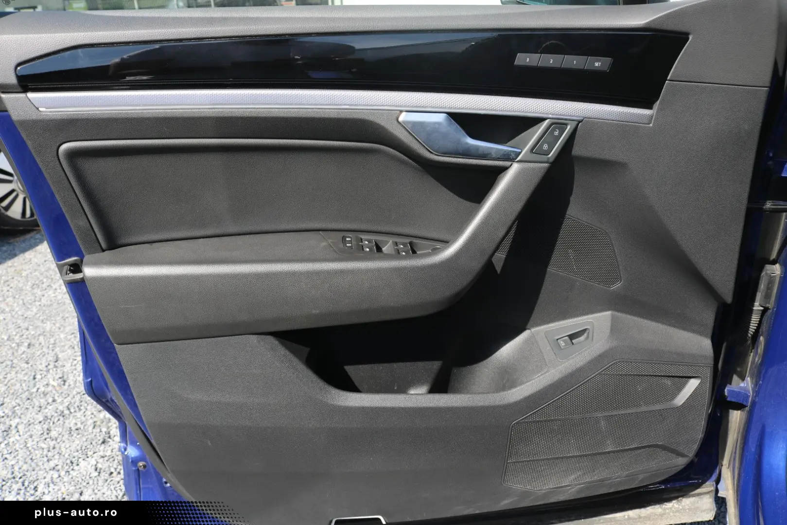 VW Touareg R-Line 4Motion  AHK Luft - Motorschaden