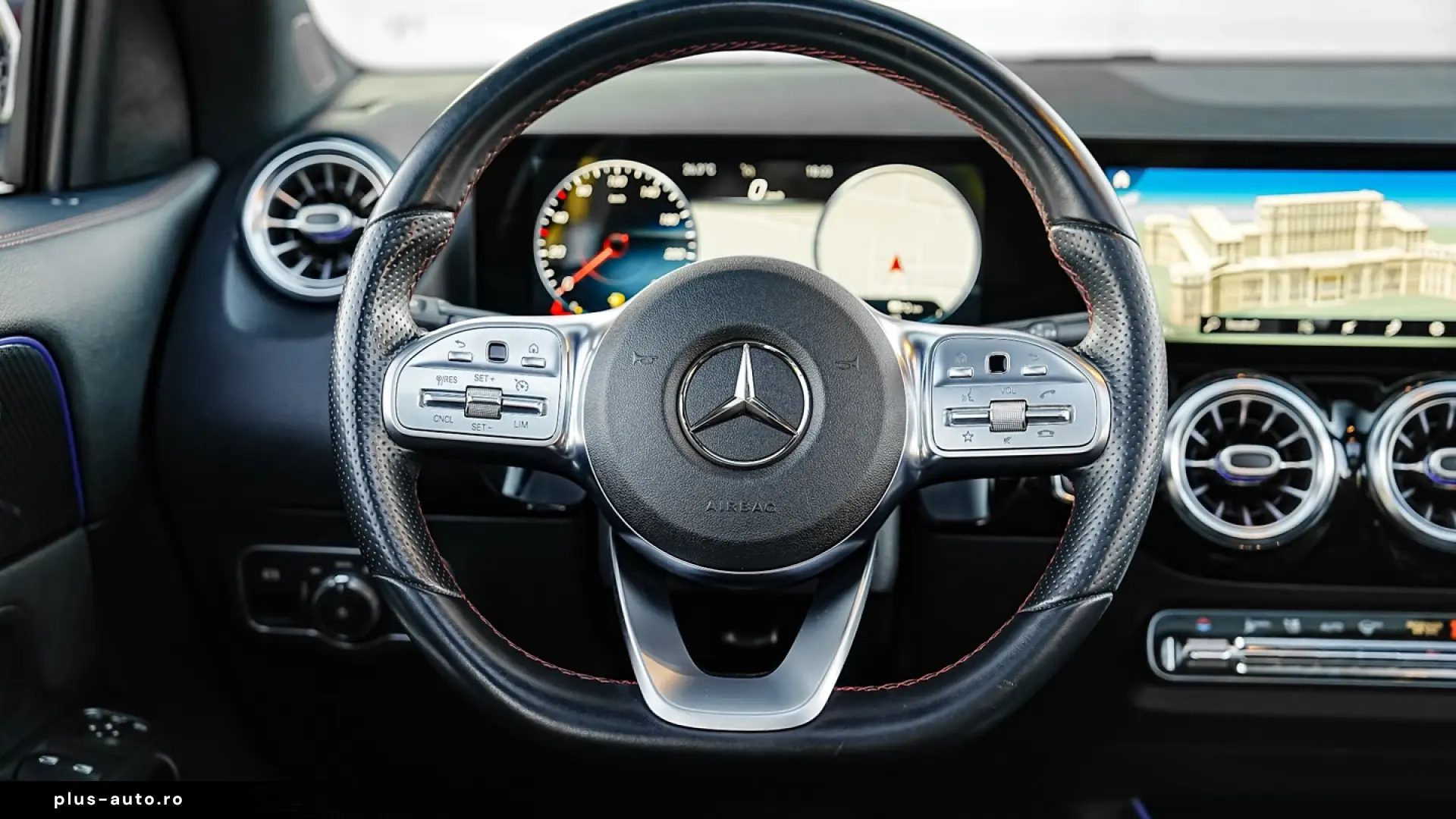 Mercedes-Benz GLA 250 e 8G-DCT AMG Line