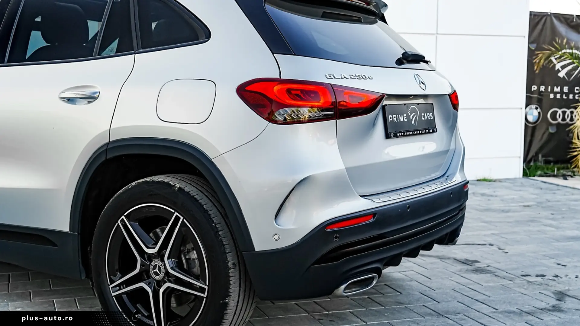 Mercedes-Benz GLA 250 e 8G-DCT AMG Line