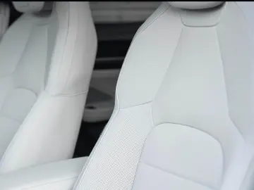 Porsche Macan 4 BOSE Air Suspension Seat Ventilation PASM