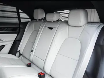 Porsche Macan 4 BOSE Air Suspension Seat Ventilation PASM