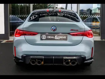 BMW M4 CSL (G82)