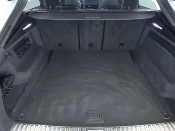 AUDI RS Q8 SUV performance Laser Pano Vmax RSAbgas 23