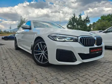 BMW 530 i Limousine xDrive M-Sportpaket Live-Cockpit