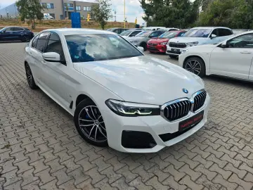 BMW 530 i Limousine xDrive M-Sportpaket Live-Cockpit
