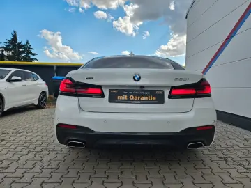 BMW 530 i Limousine xDrive M-Sportpaket Live-Cockpit