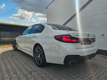 BMW 530 i Limousine xDrive M-Sportpaket Live-Cockpit