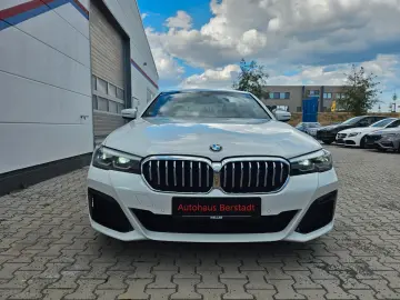BMW 530 i Limousine xDrive M-Sportpaket Live-Cockpit