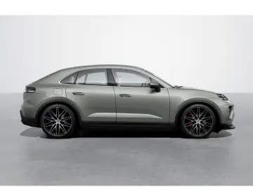 Porsche Macan 4S Head-Up Surround-View Air Suspension