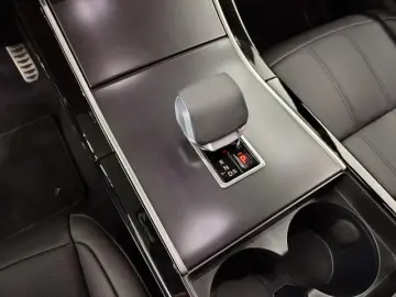 Land Rover Range Rover Evoque D200 Dynamic SE Winter Pano
