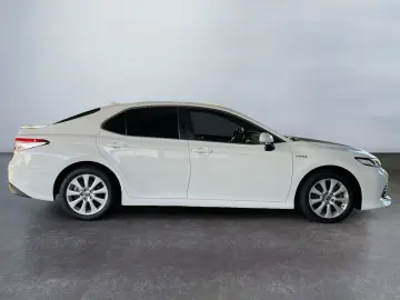 TOYOTA Camry Hybrid Business Edition  LED el. Sitze CAM