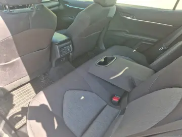 TOYOTA Camry 2.5 HYBRID COMFORT E-CVT