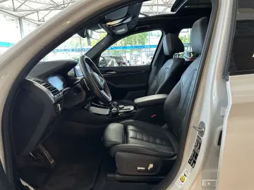 BMW X3 M40 Leder Pano Memory Harman Kardon AHK R.Cam
