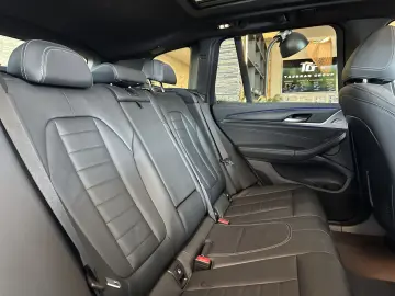 BMW X3 M40 Leder Pano Memory Harman Kardon AHK R.Cam