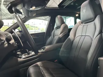 MASERATI Levante Modena S Nerissimo Leder Pano 360Cam