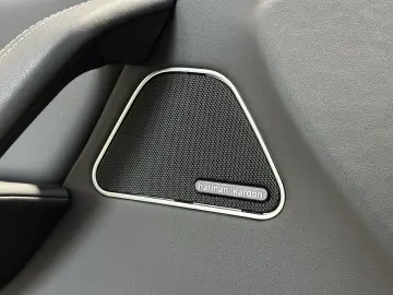 MASERATI Levante Modena S Nerissimo Leder Pano 360Cam
