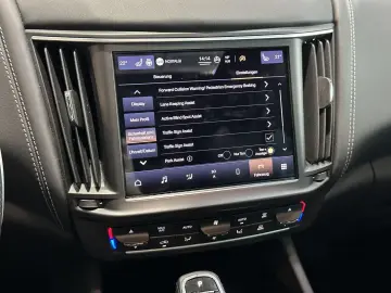 MASERATI Levante Modena S Nerissimo Leder Pano 360Cam