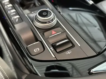 MASERATI Levante Modena S Nerissimo Leder Pano 360Cam