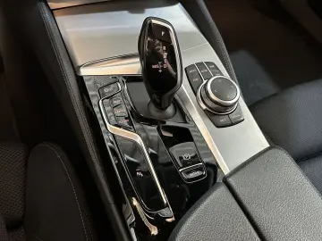 BMW 530 d M-Sport Luftfeder. R.Cam Ambiente AHK LED