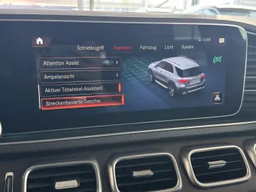 MERCEDES-BENZ GLE 350 4M AMG-Line LED SHZ ACC AHK Na…
